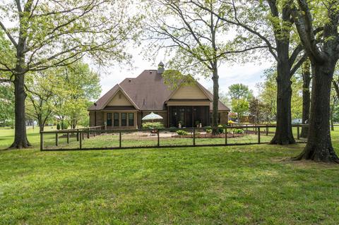 115 N Main St, Loretto, TN 38469 photo 38