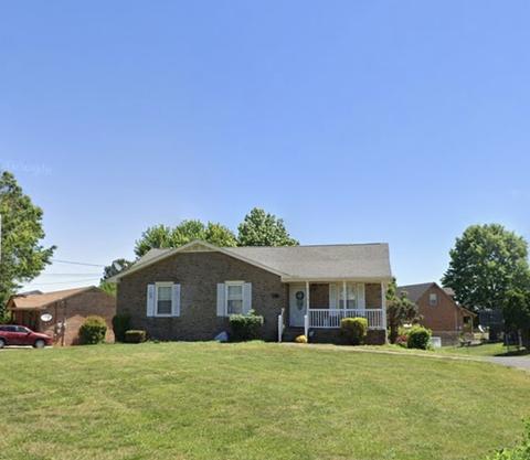 1637 S Jordan Dr, Clarksville, TN 37042