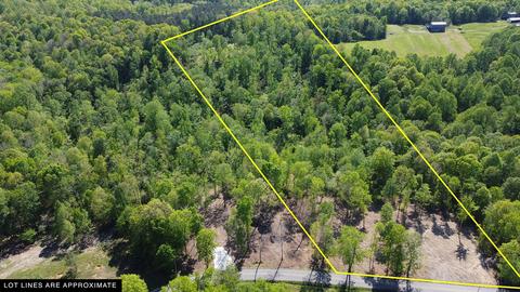 876 Promise Land Rd, Charlotte, TN 37036