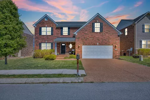 315 Cobblestone Lndg, Mount Juliet, TN 37122