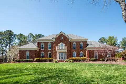 6417 Edinburgh Dr, Nashville, TN 37221