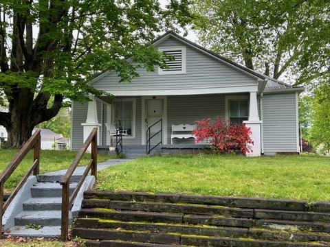 405 N Diagonal St, Decherd, TN 37324