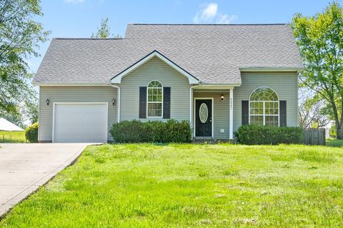 2341 Chester Harris Rd, Woodlawn, TN 37191
