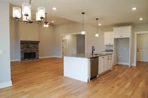 1075 Goose Dr, Springfield, TN 37172 photo 3