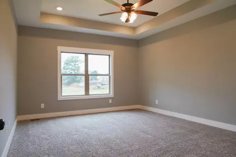 1075 Goose Dr, Springfield, TN 37172 photo 13