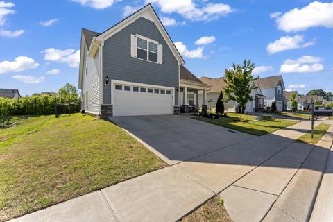 2303 Shafer Dr, Murfreesboro, TN 37128 photo 4