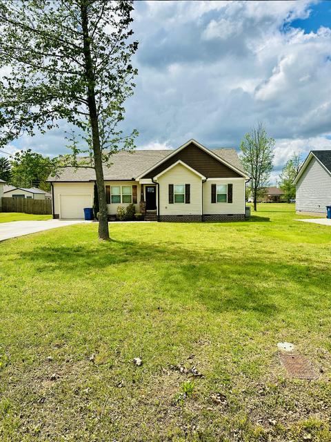 566 Skinner Flat Rd, Manchester, TN 37355