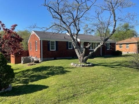 360 Brewer Dr, Nashville, TN 37211