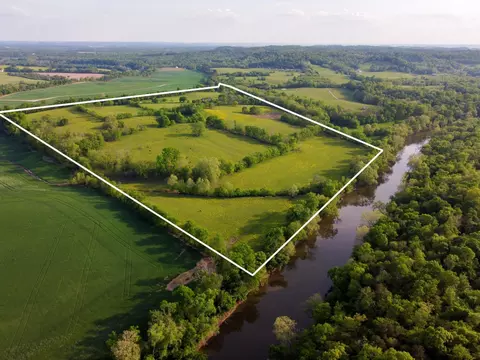 2964 Parsons Bend Rd, Columbia, TN 38401