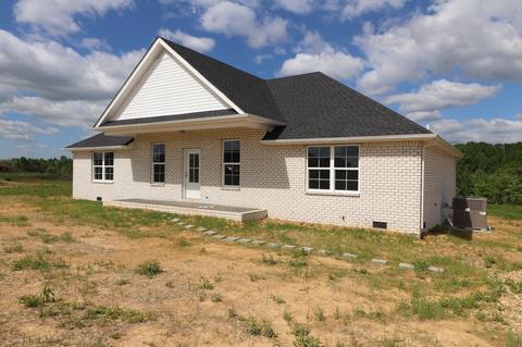 161 David Ln, Lafayette, TN 37083