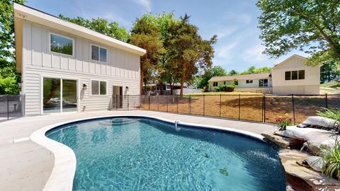 1072 Lock 4 Rd, Gallatin, TN 37066