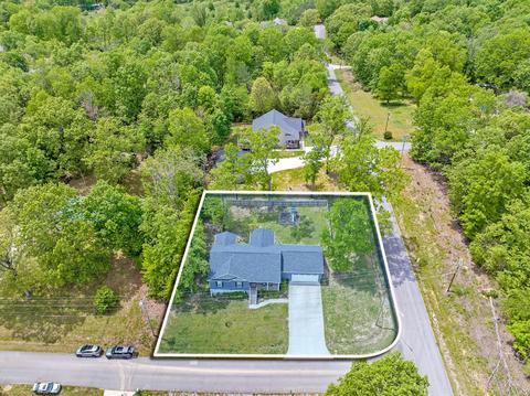 1002 Edgewood Dr, Dickson, TN 37055 photo 32