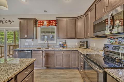1002 Edgewood Dr, Dickson, TN 37055 photo 10