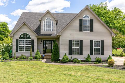 555 Heartland Ln, Murfreesboro, TN 37127