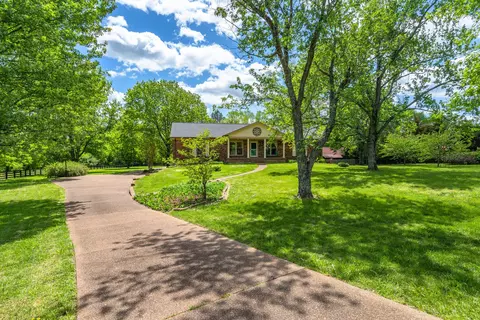 9725 Concord Rd, Brentwood, TN 37027