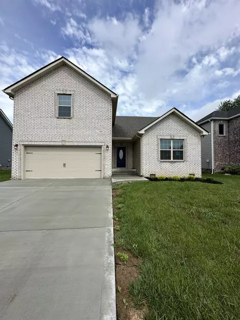 145 Griffey Ests, Clarksville, TN 37042