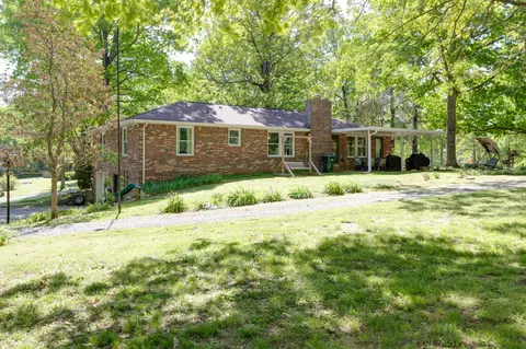 125 Robert Porter Rd, Dickson, TN 37055