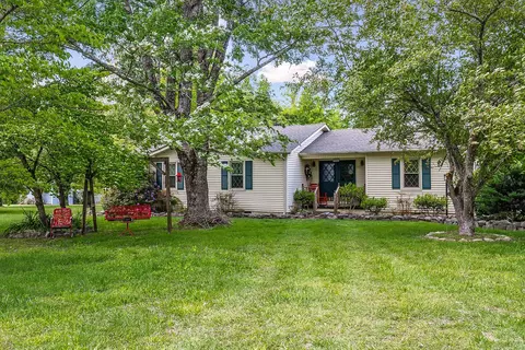 623 Bugger Ridge Rd, Mcminnville, TN 37110