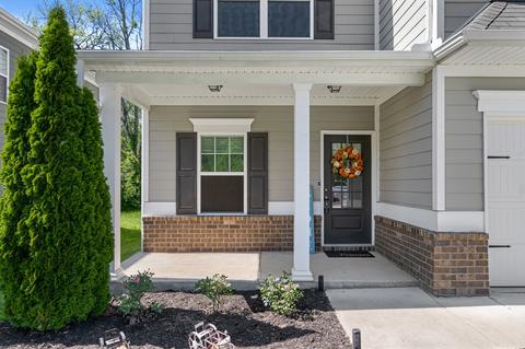 959 Carnation Dr, Spring Hill, TN 37174 photo 2