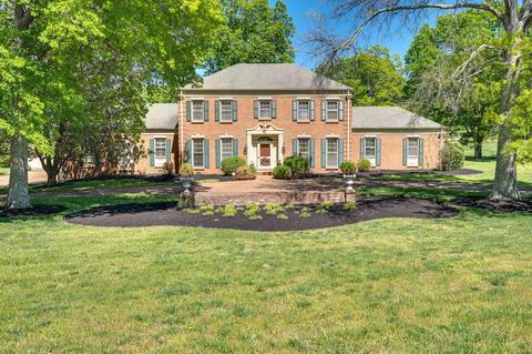411 Hunt Club Rd, Nashville, TN 37221