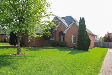 3044 Ohallorn Dr, Spring Hill, TN 37174