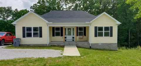 1676 Holland Rd, Lafayette, TN 37083