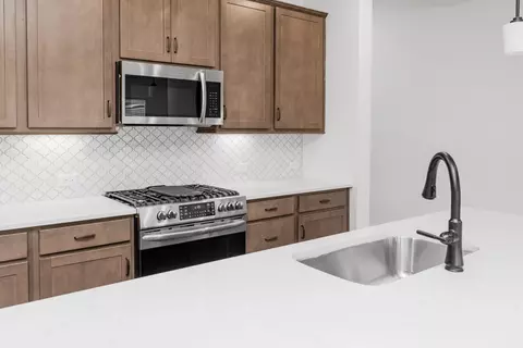 8761 Knolling Loop, Ooltewah, TN 37363 photo 9