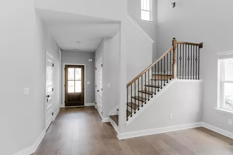 8724 Knolling Loop, Ooltewah, TN 37363 photo 3