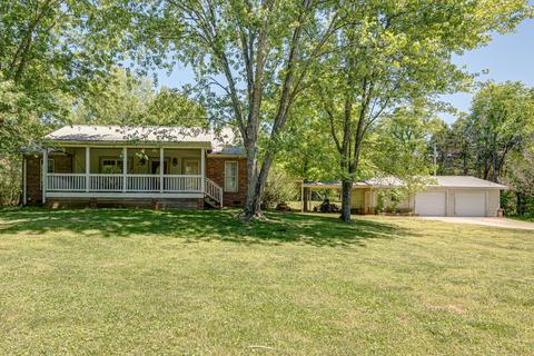 396 Pee Dee Branch Rd # A, Cottontown, TN 37048