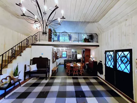 5547 New Cut Rd, Greenbrier, TN 37073