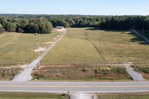 3432 Dobbins Pike, Portland, TN 37148