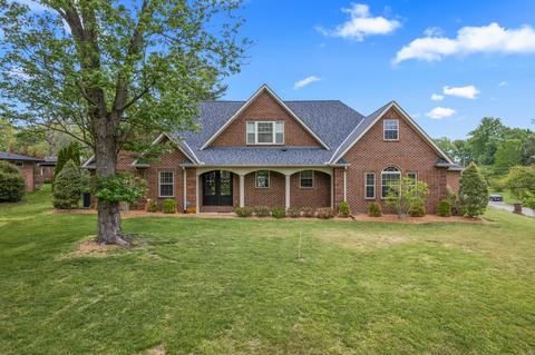 707 Woodlawn Dr, Cookeville, TN 38501