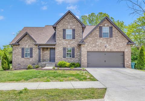 103 Ten Oaks Dr, Lebanon, TN 37087