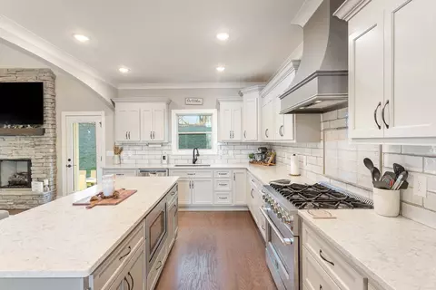 1804 Belclare Cir, Lebanon, TN 37087