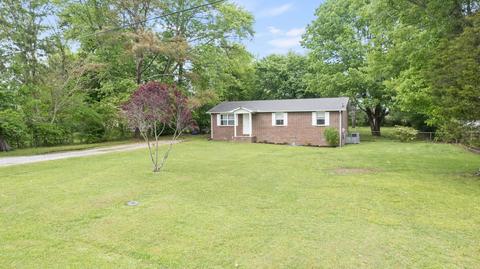 578 Ridgewood Dr, Manchester, TN 37355