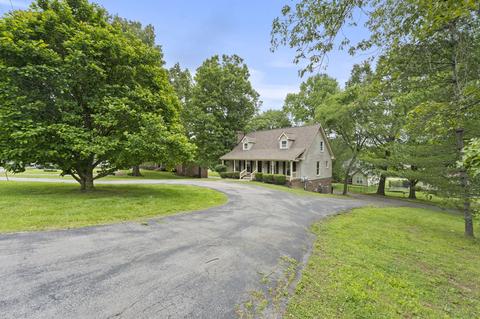 407 Timberlake Dr, Springfield, TN 37172