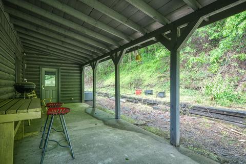636 River Rd, Celina, TN 38551 photo 7