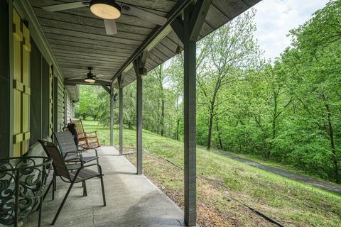 636 River Rd, Celina, TN 38551 photo 10