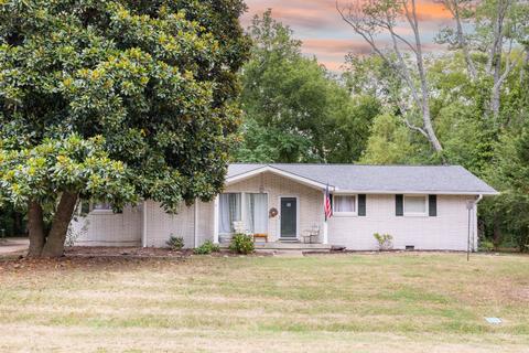 215 Derby Ln, Franklin, TN 37069