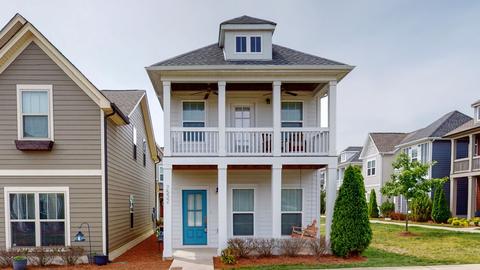 7532 Station Dr, Nashville, TN 37221
