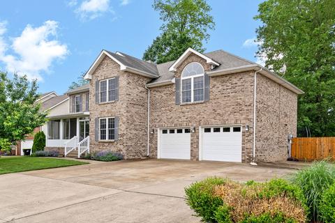2493 Hattington Dr, Clarksville, TN 37042