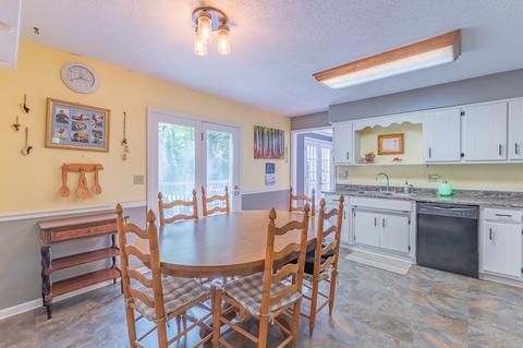 3951 Normandy Rd, Normandy, TN 37360 photo 10