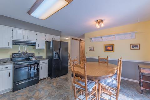 3951 Normandy Rd, Normandy, TN 37360 photo 8