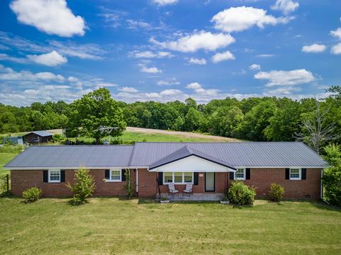 7700 Jacksboro Rd, Mcminnville, TN 37110