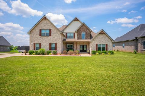 3208 Dunlop Ln, Clarksville, TN 37043