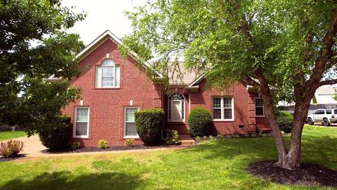 2822 Tweed Pl, Thompsons Station, TN 37179