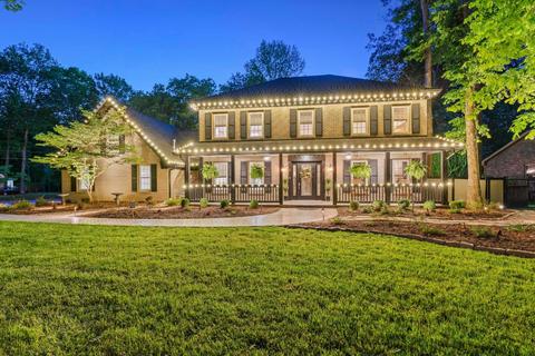 204 Hidden Lake Rd, Hendersonville, TN 37075