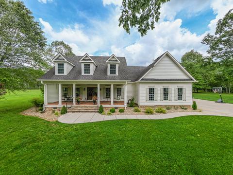 9251 Link Rd, Christiana, TN 37037