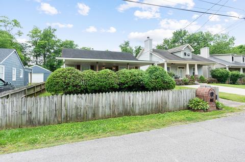 1720 Hanover Rd, Nashville, TN 37216