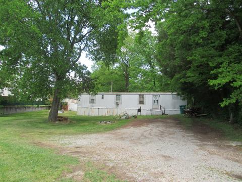 8095 Elkton Pike, Prospect, TN 38477